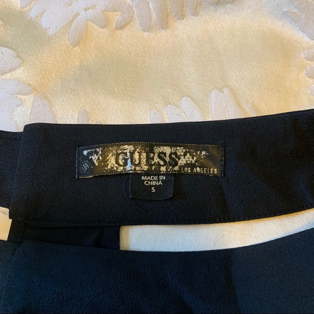 Guess Ruffled Halter Top - Picture 3 of 5